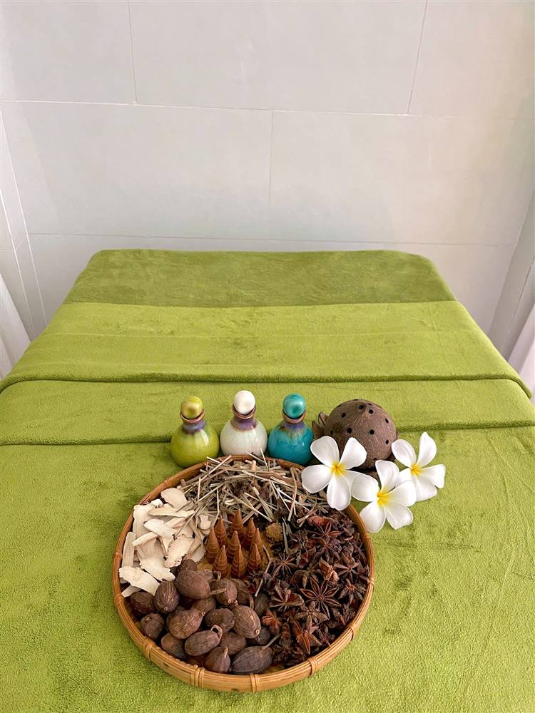Tray of herbs and mugwort cones